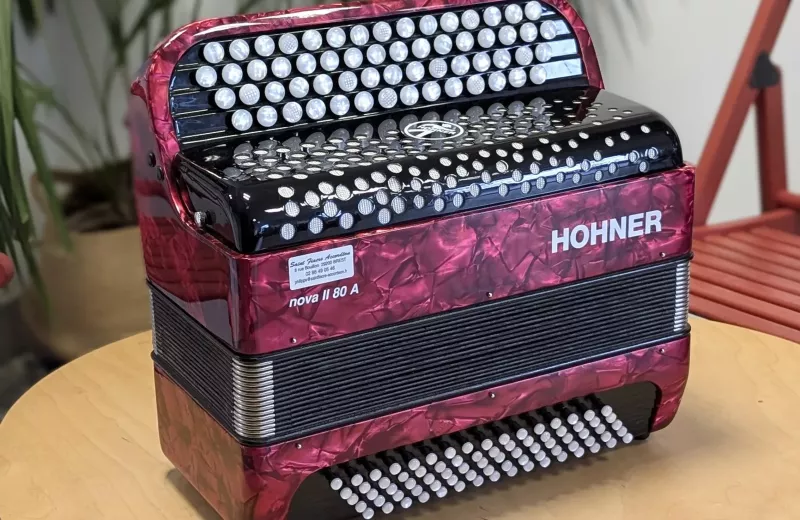 Accordéon chromatique Hohner Nova II 80