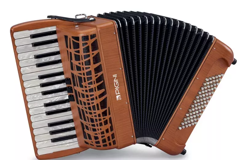 Accordéon chromatique Pigini P 30 "CHERRYWOOD"