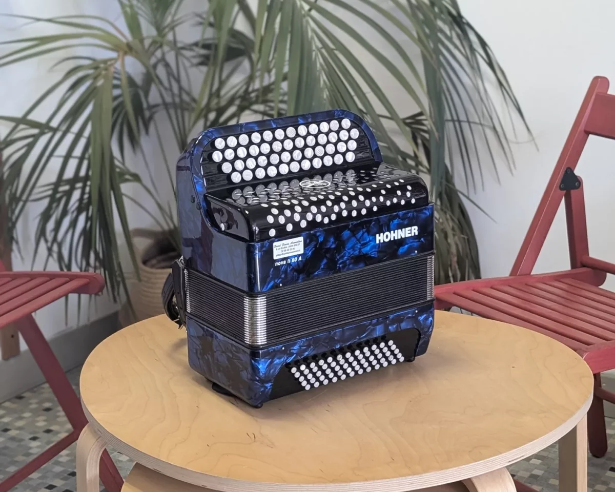 Accordéon chromatique Hohner Nova II 60