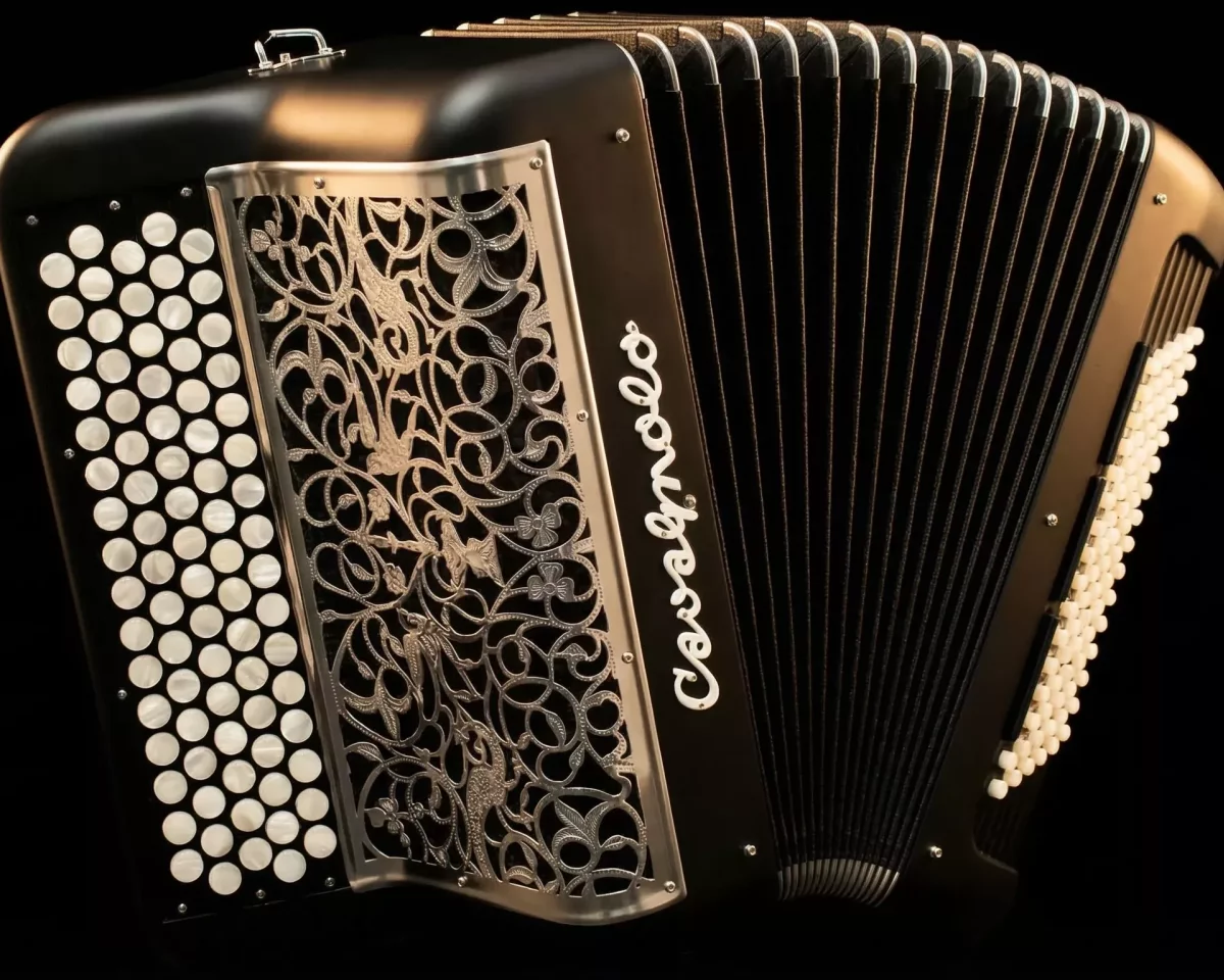 Accordéon chromatique Cavagnolo Chorus 84