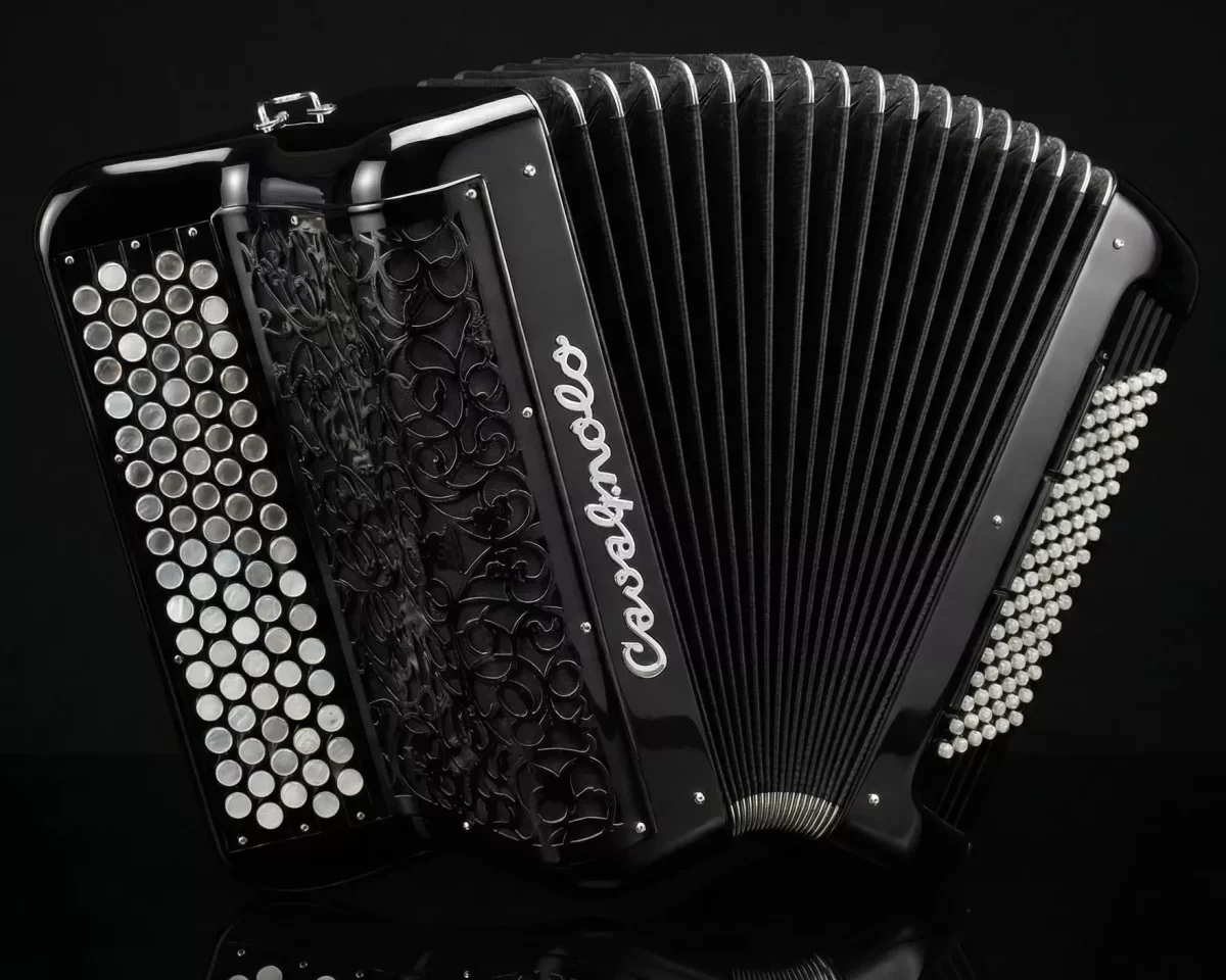 Accordéon chromatique Cavagnolo Manouche