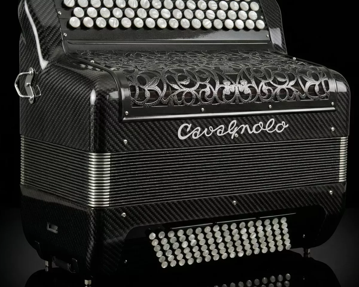 Accordéon chromatique Cavagnolo Manouche Ultime